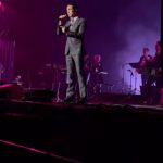 Ernesto D'Alessio Instagram - ¡Comenzó la noche del #GraciasTour en Dallas con el talento y entusiasmo del gran @ernestodalessio!🌹✨ Felices de que nos puedas acompañar una vez más en esta gira tan especial de nuestra querida @soylupitadalessio. 🫶🏻