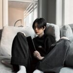 Erol Instagram - ⠀ 看著喜歡的書在剛好的溫度不小心睡著 暫時想不到什麼形容詞描述當下的美好 #chillvibes #lifestyle #vibes California, USA