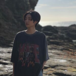 Erol Instagram - ⠀
喜歡那種個性可愛說話有趣的
笑點低而且笑起來毫無形象
我能懂他的無厘頭
不用管其他人懂不懂
陪你一起做夢當無拘無束的獨角獸
#sea #sealovers #beach #beachvibes