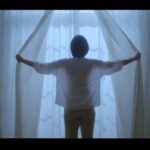 Erol Instagram - ⠀ 可萊媚 /Allure |抵達自我的美好旅程 是什麼改變了世界的臉孔？ 我們學會用距離來包裹生活 夢想的輪廓還沒有成形 試著先看見自己 耐心等待，生命會持續成長 回到最純粹的模樣，一一探索可能 就會逐漸發現與生俱來的獨特 選擇最適合自己的簡單 即將開啟抵達自我的旅程 可萊媚，天生美好 影片出品：可萊媚國際 @lalluregroup 監製/文案：本芯敘事 @ori.xin 拍攝製作：發福創意 #可萊媚#美妝 #保養#疫情 #旅行#天生美好 #生活美學 #品質生活