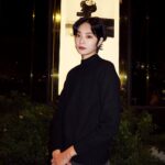 Erol Instagram - ⠀ 人生進度30% ⋯ 曾經以為30歲很遙遠 現在看來18歲才是很遙遠的事 心中多少會有些感慨但能坦然接受 這年過得還好嗎？一半一半吧 失去了一些卻也有很好的收穫 接受了每個人都是階段性的存在後 對於失去釋然很多 關心及善意像糖果永遠不嫌多 心臟會有癢癢的感覺不知道該怎麼形容但很舒服 謝謝遇見這些甜甜的人 打這些文字的此刻是很快樂的 感謝生日願望的發明 讓已經長大不再相信童話故事的人 每年還有一天能認真為自己留一個願望 很多人都會開玩笑說又老了一歲 但對於浪漫的天蠍座來說 不過是又長大一歲的帥哥罷了 #1111111