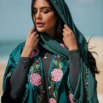 Esha Gupta Instagram – @tigre.milano 

Photographed by @ehab.zakaria 
Location @parkhyattad