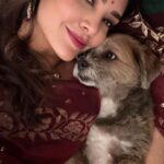 Esha Gupta Instagram – 🪔♥️

@ranianofficial