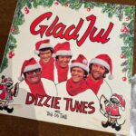 Espen Eckbo Instagram - Hadde akkurat introdusert denne til yngstemann. Blir ikke fullt så glad jul nå, men skal høre desto mer på tidenes juleplate med Dizzie Tunes og salige Yngvar Numme i år. Kondolerer @thomnumm og hvil i fred, gamle helt.