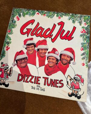 Espen Eckbo Instagram - Hadde akkurat introdusert denne til yngstemann. Blir ikke fullt så glad jul nå, men skal høre desto mer på tidenes juleplate med Dizzie Tunes og salige Yngvar Numme i år. Kondolerer @thomnumm og hvil i fred, gamle helt.