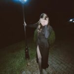 Esra Ruşan Instagram - Post gelsin dendi. E gelsin peki. 💋