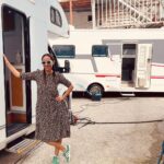 Esra Ruşan Instagram – Lohusam da lohusam. 🌹🧿
İnanmazsınız hepsini çok seviyorum.