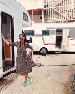 Esra Ruşan Instagram - Lohusam da lohusam. 🌹🧿
İnanmazsınız hepsini çok seviyorum.