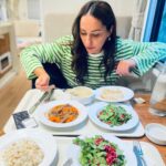 Esra Ruşan Instagram – Herkesin herkesi dolandırdığı bir haftadan daha merhaba sevgili arkadaşlar. Ama konumuz ben ve tatlı fotoğraflarım.