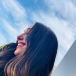 Esra Ruşan Instagram – Herkesin herkesi dolandırdığı bir haftadan daha merhaba sevgili arkadaşlar. Ama konumuz ben ve tatlı fotoğraflarım.