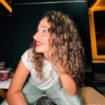 Esra Ruşan Instagram - Gül can🌹❤️ çekti🪶