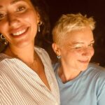 Esra Ruşan Instagram – 🫸💋🫷