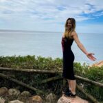 Ester Ledecká Instagram - Mám pár dnů do státnic, takže se učím úplně všude 😄 Koho to taky letos čeká? 👩🏼‍🎓 Just a few days left until my Master’s final exam so I study everywhere I go 😄 Who else is finishing this year? 👩🏼‍🎓 STR @univerzita_vsfs