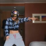 Ester Ledecká Instagram – Ptáte se co dělám, když zrovna nejezdim z kopce? 

What do I do, when I’m not going downhill, you ask? 

@redbull

STR