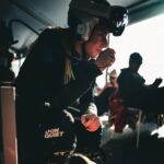 Ester Ledecká Instagram - Ahoj všichni, mrzí mě, že jsem si tenhle víkend nemohla užít tak, jak jsem chtěla. Většina teamu po snowboardových závodech lehla a ani já jsem nakonec nevyvázla. Zatim těch dní, kdy jsem nejezdila s nudlí u nosu nebo nekašlala na celej svůj team (doslova nikoli obrazně) od začátku sezóny moc nebylo, ale pracuju na tom, abych se dala zase dokupy a brzo se postavila zpátky na start v plný síle! Jak by řekl Ivánek(z "Ivánku kamaráde, můžeš mluvit?"): Mám prášků jak Horníček.. Bych si prostě jen přála, aby se mi už dejchalo líp. Ale budeme bojovat uvidíme... PS: Gratuluju @janniksin k titulu na Australian Open! Inspiruje mě ta tvoje klidná síla! Hello everyone, I'm sorry that I couldn't enjoy this weekend as I wanted to. Most of the team got sick after the snowboarding races, and I didn't escape that either in the end. So far, there haven't been many days when I haven't been riding or skiing without booger hanging out of my nose or coughing since the beginning of the season, but I'm working on getting myself back together and soon standing back at the starting line at full strength! PS: Congratulations to @janniksin on the Australian open title! Your calm strength inspires me! 📷by: @justin_reiter STR Cortina d'Ampezzo, Italy