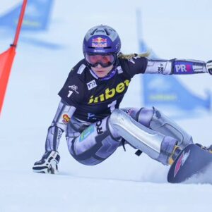 Ester Ledecká Instagram - Pamorovo (2nd day) PSL 1.
Mission Bulgaria accomplished 😎
Blagodarja!
Thank you!
Děkuju!
I❤️Pamporovo

@tipsportcz
@bogner.fireandice
@richardmille
@robelighting 
@ascdukla 
@mountainslope 
@f2_international 

STR

📸 by @startphoto.bg