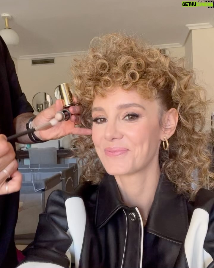 Esther Acebo Instagram - Cuantísimo TALENTO y diversión ayer en @schoolofrockes 🎸 🤘🏼 • MUAH @sandrononna @yslbeauty @isazancajo @edu_ordono LOOK @josejuan35 @boss