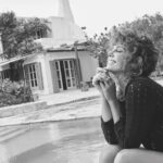 Esther Acebo Instagram - Mi visita a Grecia dejó cosas muy bonitas 🇬🇷💕 Thank you to this amazing team • @marieclairegreece Editor in chief @galaxy_faraway Photographer @harisfarsarakis Photo assistant @mariamaniati__ Fashion editor @apostolisgofas Make up @maritapolitou Hair @mrjosequijano / @alexmethair