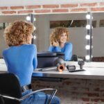 Esther Acebo Instagram - Si quieres cuidar tu pelo, sin tardar muchísimo tiempo, el secador Dyson Supersonic puede ser tu nuevo mejor amigo… Protege del caLor, ayuda a mantener el brillo y seca súper rápido!! Siempre va conmigO 💕🦁