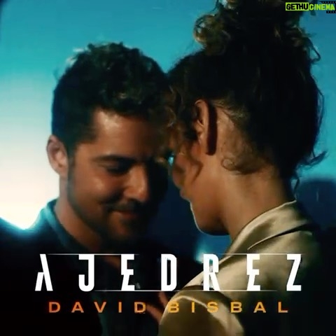 Esther Acebo Instagram - ♟️ 💥 @davidbisbal ha sacado nuevo singLe y nos Lo baiLamos bastante en su videocLip 🤗 #ajedrez