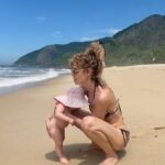 Esther Acebo Instagram - Nunca he ceLebrado San VaLentín, pero si tuviera q hacerLo, sería así 💕 Recreo