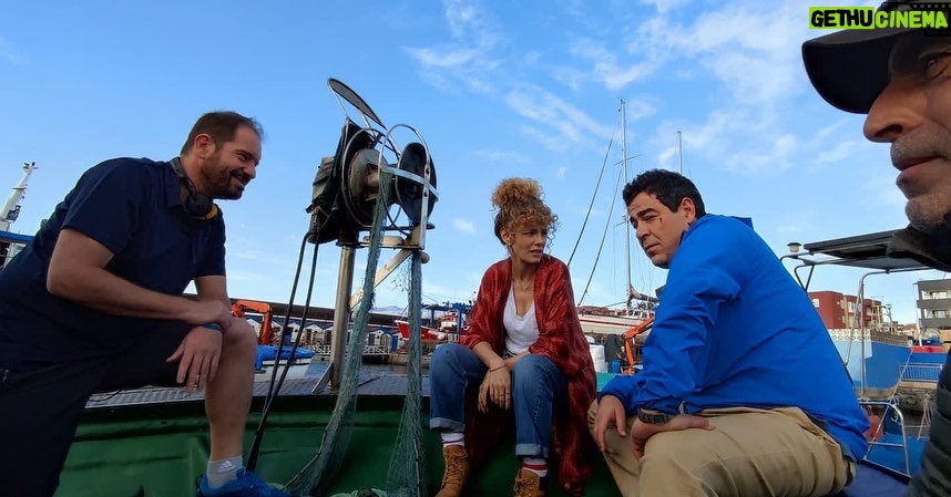 Esther Acebo Instagram - Hace un año y pico rodamos ‘DE PERDiDOS A RÍO’, de @joaquinmazon ✨ Aquí aLgunos recuerdos de aquellas semanas intensas. Hoy, La peLi es VUESTRA! SoLo en cines!! 🎬 Yo La llevaré SiEMPRE en mi corazón 💝 @sonypicturesspain @pecadofilms @laclaquetapc