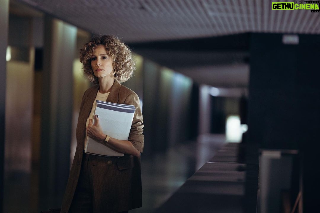 Esther Acebo Instagram - Coira. Qué ganas de verte..!! Operación marea negra 2T @ficcionproducciones @primevideo @primevideoes