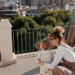 Esther Acebo Instagram - Dudar, viajar, cuidar, reír, llorar, creer, crecer, aceptar, trabajar, parar, volver a viajar, a cuidar, a reír, a llorar. Aprender. Gracias 2023 💕