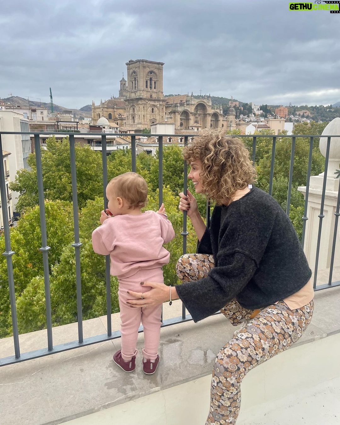 Esther Acebo Instagram - FeeLing home ♥️🏡 @airbnb #ad