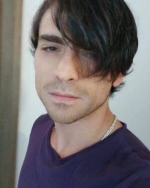 Etienne Bobenrieth Instagram - Partiendo con tik tok! Algo de humor para este día nublado! 😉☀️🌈😷😁😘💚🙌🏼🤟🏻😂🙏🏽 A cuidarse !!!!!!