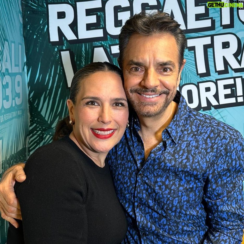 Eugenio Derbez Instagram - Que gusto verte adorada @angelicavaleoriginal !!!