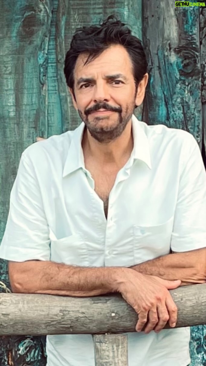 Eugenio Derbez Instagram - Gracias, gracias, gracias a todos los que han ido a ver @radicalthemovie ✨