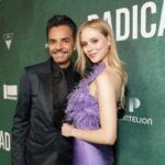 Eugenio Derbez Instagram - #aboutlastnight @radicalthemovie premiered in EUA. Excited to all of you can watch it this Nov 3rd in theaters.