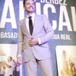 Eugenio Derbez Instagram - Radical premier #CDMX What a night!!! 🎥🎬🍿 Octubre 19 🇲🇽 November 3rd 🇺🇸 Plaza ANTARA. Polanco Mexico DF