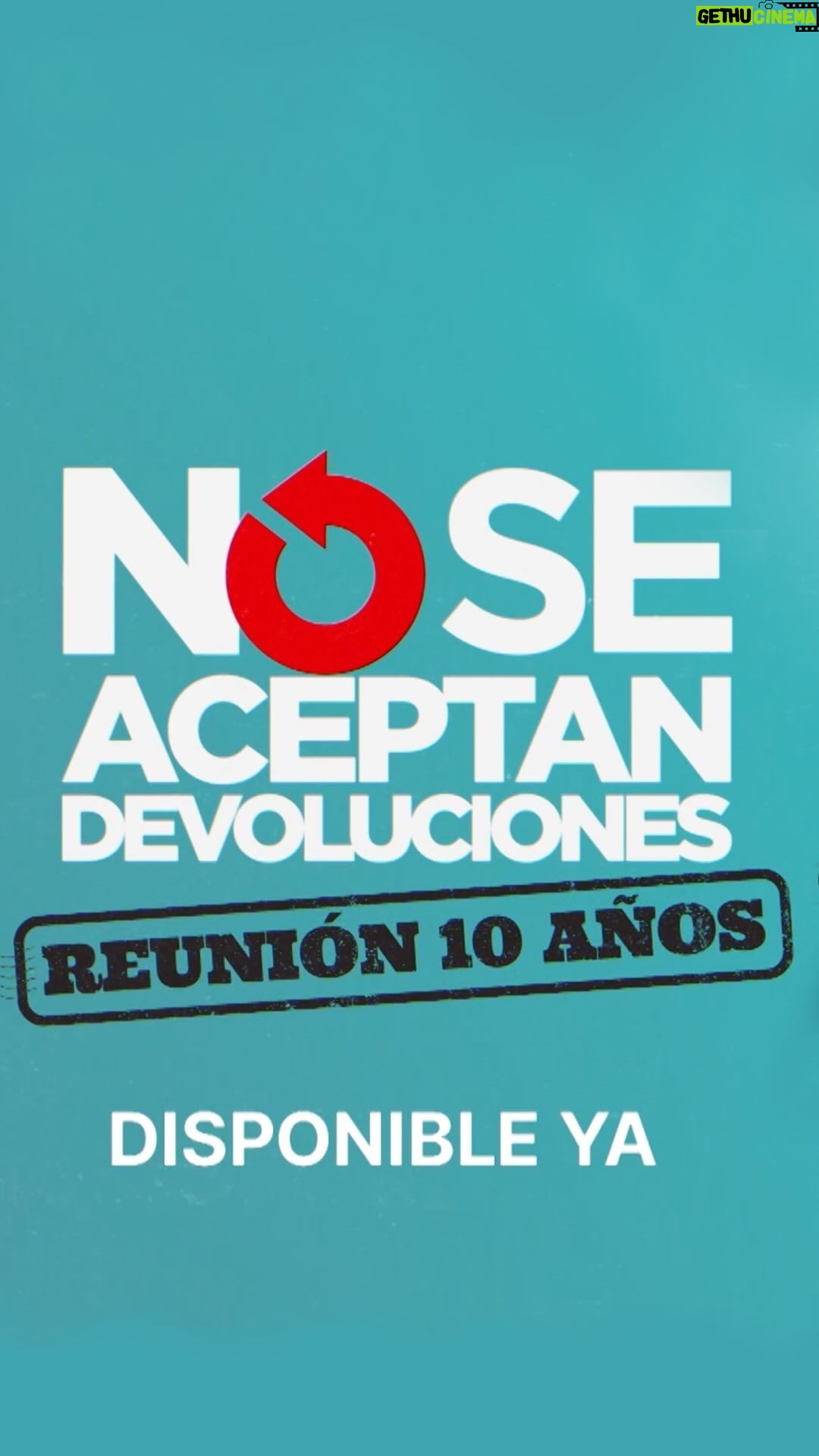 Eugenio Derbez Instagram - La emoción de #NoSeAceptanDevoluciones sigue viva 10 años después. 🤩 Y nos trajo este fin de semana un especial exclusivo con los protagonistas de la peli que nos van a contar todas sus experiencias. 😍 El plan perfecto para hoy 🍿🎥 ve al link de la biografía.