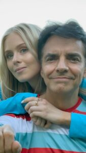 Eugenio Derbez Instagram - In honor of the 10th anniversary of #InstructionsNotIncluded my team made this video for me. Let me show it to you. 👀 Por el 10mo aniversario de #NoSeAceptanDevoluciones, mi equipo me hizo este video. Chequen 👀 #nsad10años