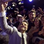 Eugenio Derbez Instagram – Radical premier #CDMX

What a night!!!
🎥🎬🍿

Octubre 19 🇲🇽 
November 3rd 🇺🇸 Plaza ANTARA. Polanco Mexico DF