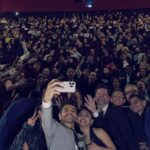 Eugenio Derbez Instagram - Radical premier #CDMX What a night!!! 🎥🎬🍿 Octubre 19 🇲🇽 November 3rd 🇺🇸 Plaza ANTARA. Polanco Mexico DF