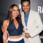 Eugenio Derbez Instagram - About last night. #screening @radicalthemovie 🍿🎞️