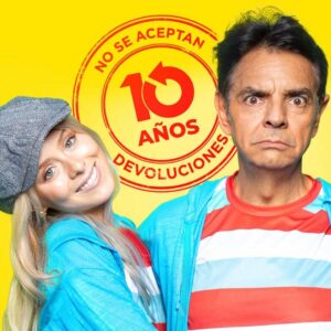 Eugenio Derbez Instagram - Family plan for Sunday!!! It's #InstructionsNotIncluded 10th anniversary and to celebrate it we got together with the cast. Go watch it on @vix /  Plan familiar para este domingo!!! #NoSeAceptanDevoluciones cumple 10 años y para celebrarlo hicimos una reunión con el elenco. Vayan a verlo a @vix . #sundayfunday #familysunday