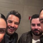 Eugenio Derbez Instagram - Live desde la ultimier de #deviajeconlosderbez ✌🏻