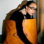 Eva Marisol Gutowski Instagram - They said “it’s in the bag”, and i took that literally 👜🤨