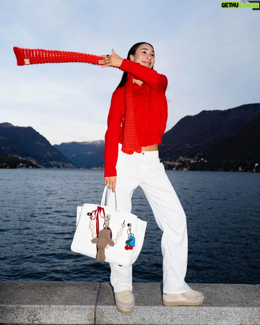 Eva Marisol Gutowski Instagram - 20 minutes in lake como 🍒🥹 Lake Como, Italy