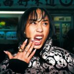 Eva Marisol Gutowski Instagram - You think you’d get in trouble for breaking holes in all the storefront fish tanks and returning the fish to the ocean, Nemo style? Asking for a friend clearly. 🐟