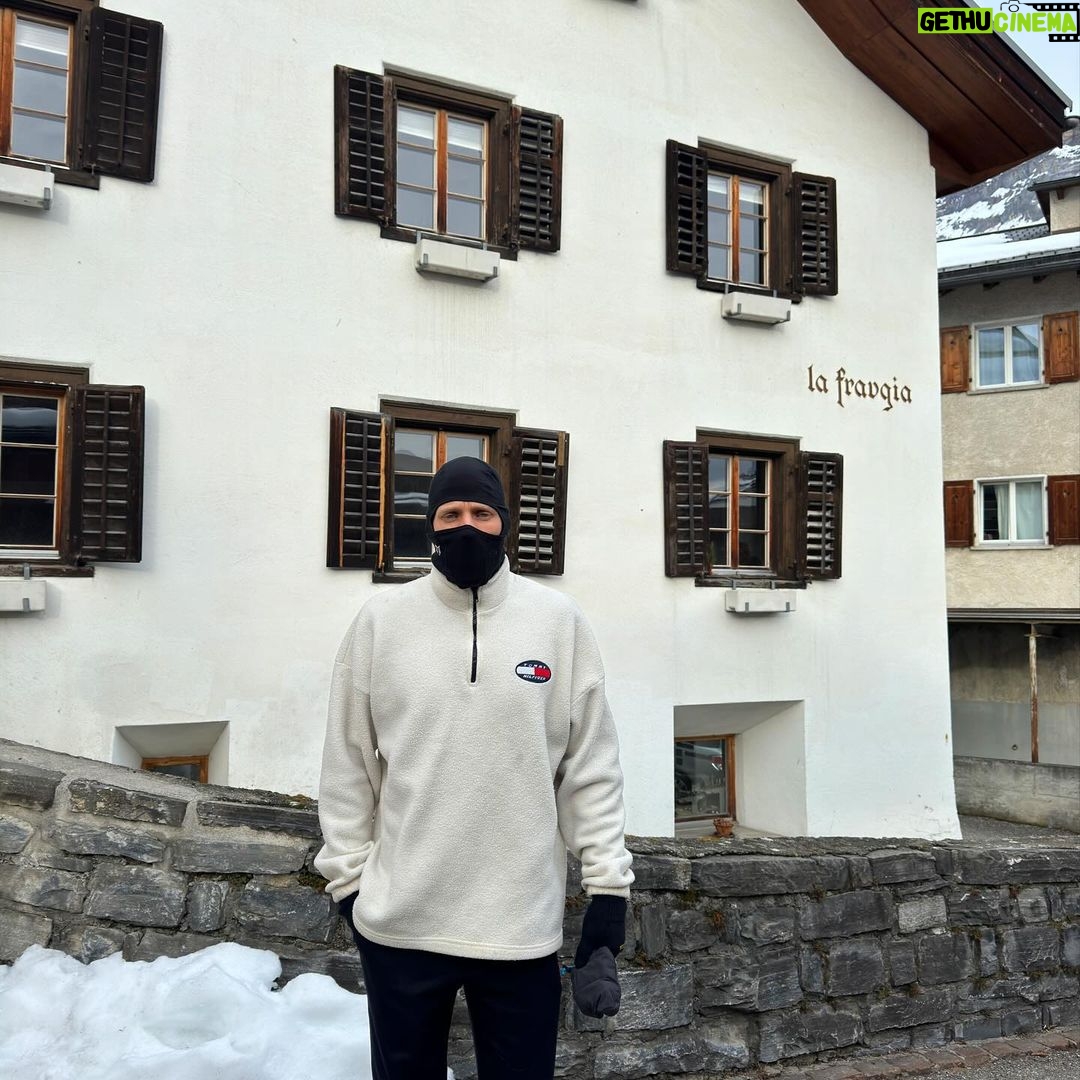 Eva Marisol Gutowski Instagram - Baby Eva would never believe weโre starting 2024 flying down a Swiss mountain ๐๐๏ธ Flims-Laax Switzerland