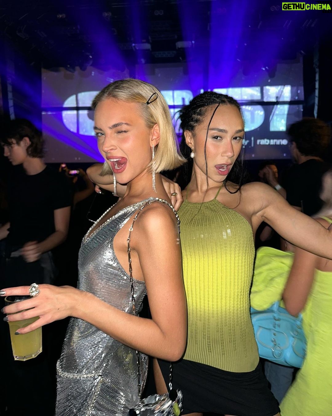 Eva Marisol Gutowski Instagram - Just left the mylifeaseva board meeting, Q3 is ending on an upward trend 📈🕴️