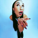 Eva Marisol Gutowski Instagram - You gotta swipe to the end if you want a cute photo of Hanalei, i don’t make the rules. 🐝