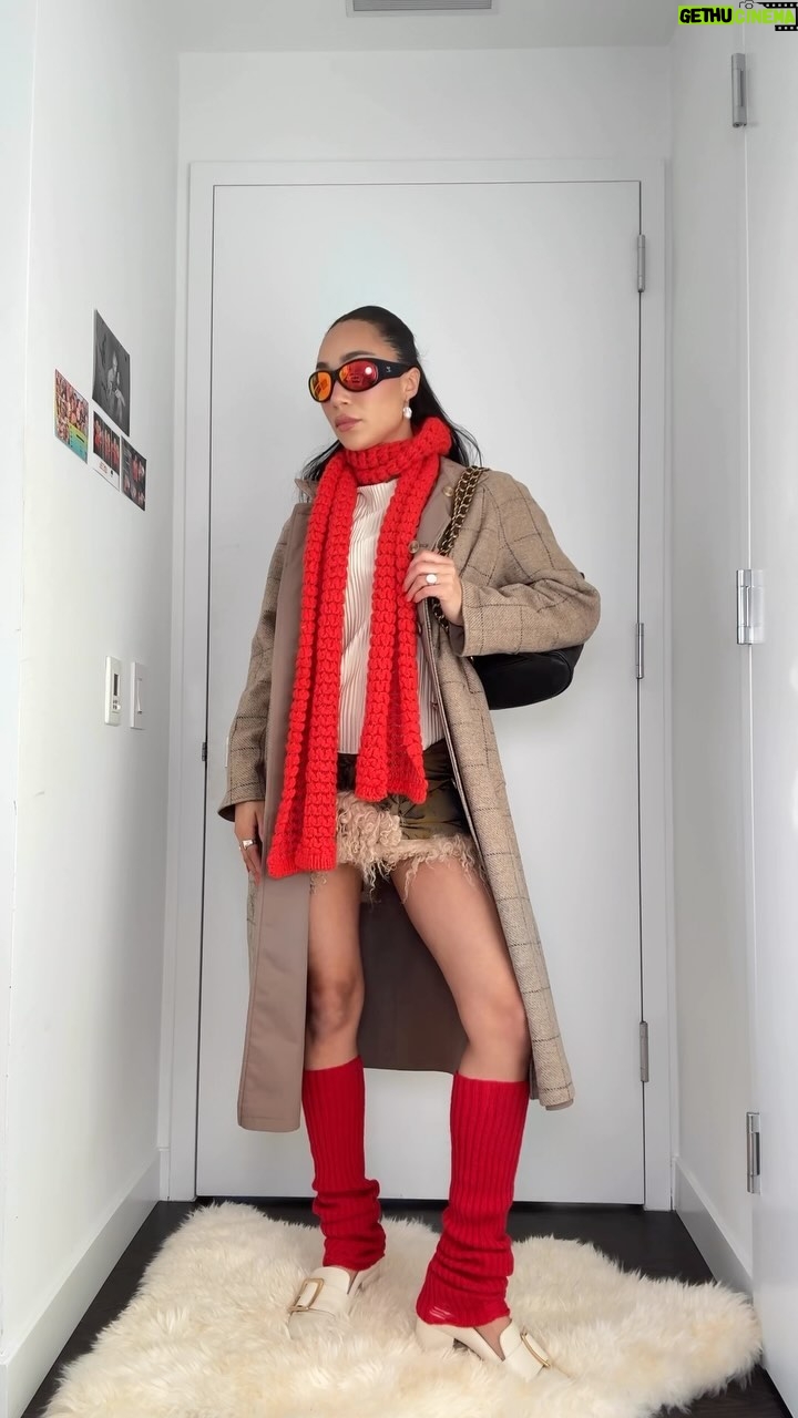 Eva Marisol Gutowski Instagram - Would you wear this skirt?? 😳 I love it and can’t wait for an occasion to wear it out since it’s cold now 🥹 Wearing: Top @aninebingofficial Skirt: vintage Leg warmers: Depop Jacket: vintage Shoes @bally Sunglasses @courreges Backpack @chanelofficial