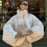 Eva Marisol Gutowski Instagram - And suddenly it was cold again 🤎🧣