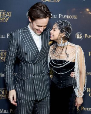 Eva Noblezada Instagram - Happy Opening @bwaygatsby 🎊🥂💐
What a first class cast, company, crew and creative team! The party has been Roarin’ On at @papermillplayhouse and I have been pinching myself from the start! Congratulations everyone! And seriously thank you all for all the love and support. It’s so kind and I am truly overwhelmed with happiness 🥹🫶🏽 
Photo @rebeccajmichelson ✨